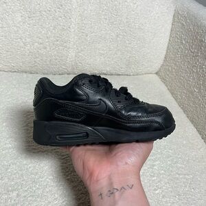 Nike Air Max 90 Triple Black Used Nb Clean 12c Kids Black Sneakers